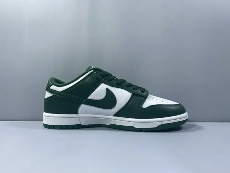 nike dunk-low retro pour femme s_10636401